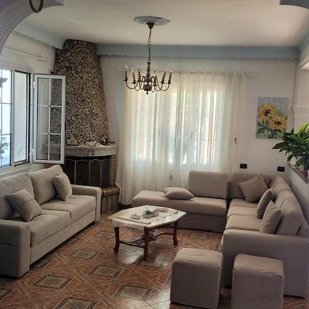 Vila Pashaj Vlorë Exterior foto